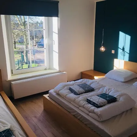 Le De Zao Avec Billard *