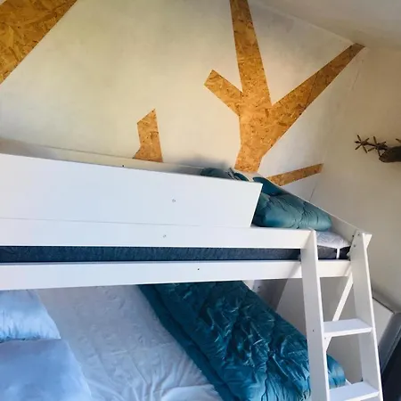 Le De Zao Avec Billard フィリップヴィル