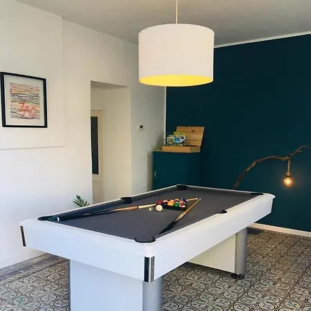 Сasa de vacaciones Le De Zao Avec Billard